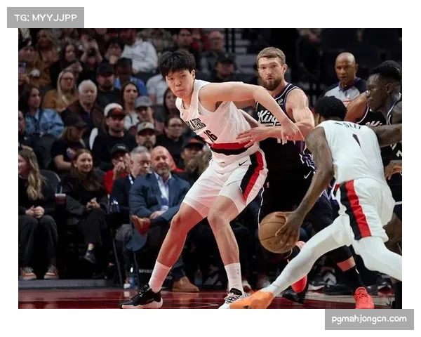 开拓者客场大胜爵士16分 克林根23分18篮板统治内线