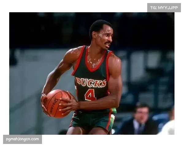 多特蒙德前场传球被断后防空虚 进攻投入与防守平衡难以兼顾